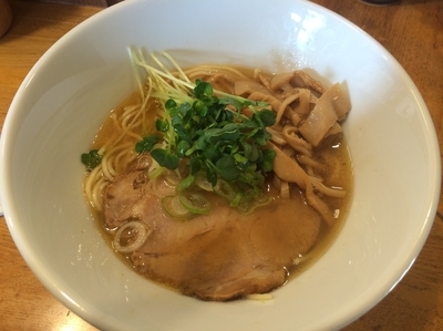 「煮干しそば（700円）」@煮干しそば 虎愼の写真