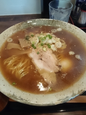 「醤油(ランチ)味玉 大盛り」@麺屋 葵の写真