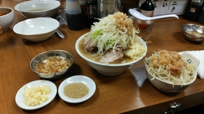 「ラーメン 全部どでん」@ラーメンの店 どでん 北浦和店の写真