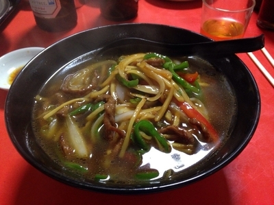 「青椒肉絲麺」@北京亭 富士見店の写真