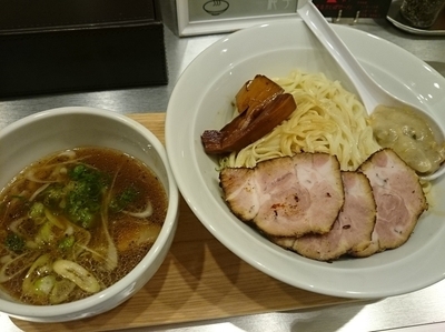 「【限定】アサリの和えつけ麺￥800＋チャーシュー￥200」@貝出汁しっぽりラーメン 純子の写真