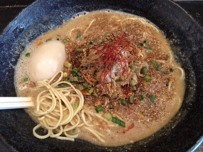 「汁あり担々麺（700円）」@まぜそば 一心不乱の写真