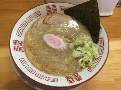 「中華そば（しょうゆ） こってり」@麺や 豚八の写真