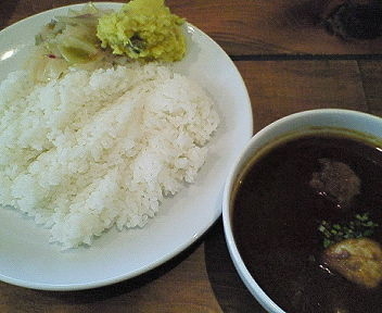 「スリランカカレー　８５０円」@タンブリン カレー&バーの写真