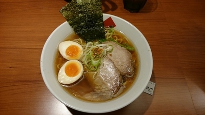 「東京駅醤油中華そば」@東京の中華そば ちよがみの写真