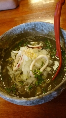 「イカ煮干しらーめん  830円」@豚骨らーめん れんの写真