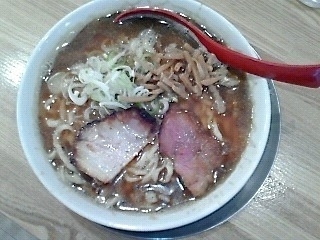 「喜多方らーめん (煮干し) (中盛/￥820）」@麺や 七彩 八丁堀店の写真