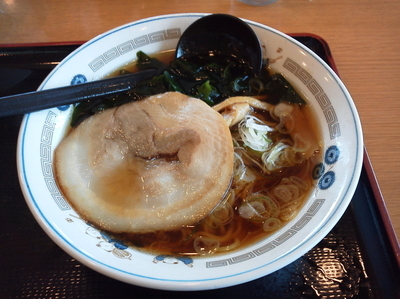 「しょうゆラーメン（380円）」@山田うどん 北中店の写真