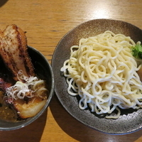 特製つけそば　　930円