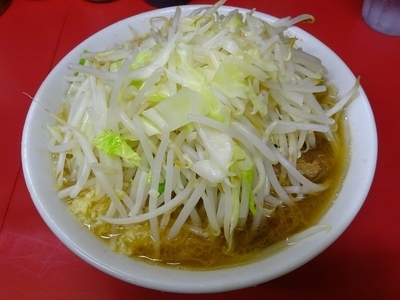 「小ラーメン（700円）ニンニク」@ラーメン二郎 桜台駅前店の写真