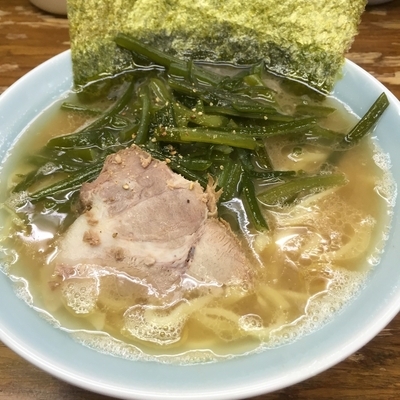 「ラーメン（￥700）＋茎わかめ（￥200）」@まこと家の写真