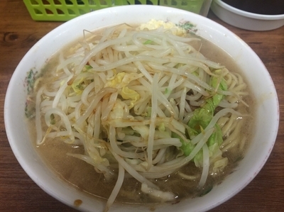 「普通盛　小・ニンニク少し（700円）」@ラーメン二郎 品川店の写真