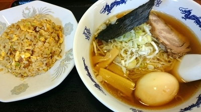 「半チャンつがる 770円」@食房 つしまの写真