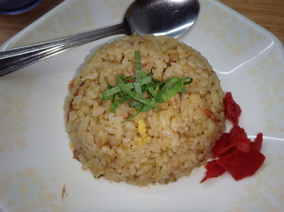 「唐揚げ定食(干し海老＆梅炒飯に)(310円)」@天下一品 楽々園店の写真