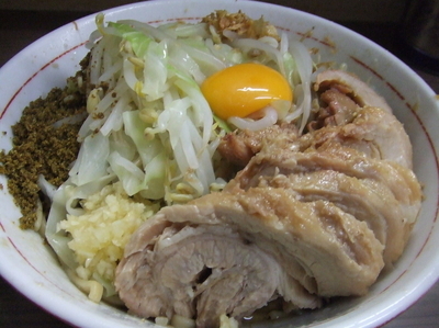 「小ぶた＋汁なし(ニンニク＋アレ)　８７０円」@ラーメン二郎 横浜関内店の写真