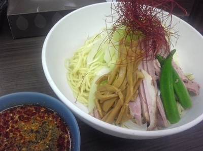 「【夏季限定】冷やし辛つけそば￥900」@頓知房の写真