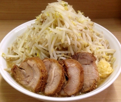 「醤油ラーメン700円　豚マシ100円」@ラーメンいつきの写真