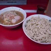 小つけ麺（690+50円　ニンニクヤサイ、アブラはマシマシ）
