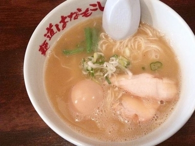 「味玉鶏だしラーメン」@麺道はなもこしの写真