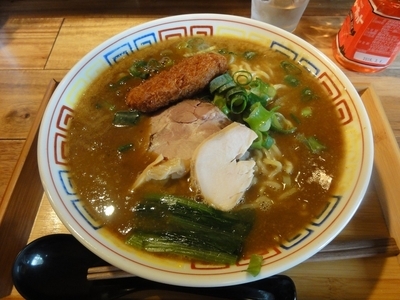 「コロッケカレーラーメン」@らぁ麺 一帆の写真