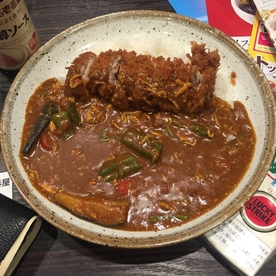「手仕込チキンカツカレー＋チキン夏野菜？＋5辛」@カレーハウスCoCo壱番屋 鶴見中央店の写真