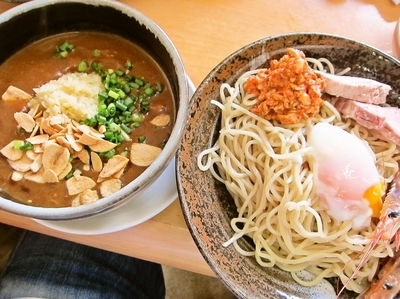 「【真夏の一杯】スタミナ大蒜カレーS　1,500円」@MENYA 食い味の道有楽の写真