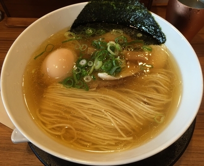 「味玉しおそば（￥940）」@麺や食堂 246号店の写真