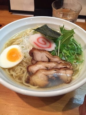 「白醤油ラーメン(壱の平打ち麺)」@麺や七福の写真