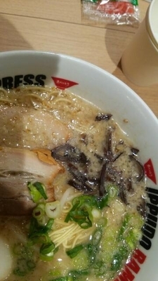 「元祖博多とんこつ＋味玉」@IPPUDO RAMEN EXPRESS さいたま新都心コクーン店の写真