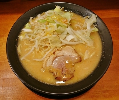 「担々麺 \750」@横浜家系ラーメン武骨家 浅草店の写真