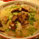 「チャーシューメン（９５０円）」@ラーメン専門 こむらさき 天文館本店の写真