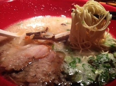 「赤丸新味(850円)」@一風堂 湘南SEASIDEの写真