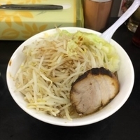 ラーメンぎ郎(小)ヤサイマシニンニクスクナメ