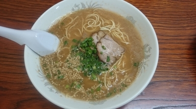 「ラーメン」@長浜ら〜めん とんこつ屋の写真