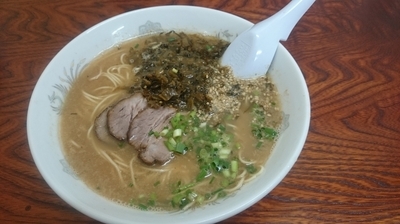 「高菜ラーメン」@長浜ら〜めん とんこつ屋の写真