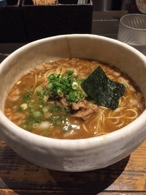 「かけ豚そば」@俺の空 池袋店の写真