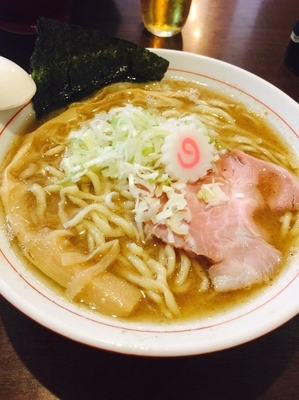 「中華そば」@煮干中華そば 鈴蘭 新宿店の写真