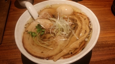 「塩チャーシュー麺+煮卵トッピング」@手打ちラーメン創房 舌笑家の写真