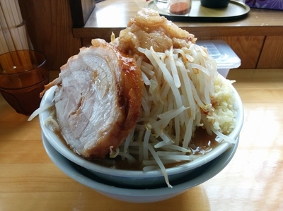 「らーめん　750円（野菜まし、にんにく・油少し）」@麺処TANAKAの写真