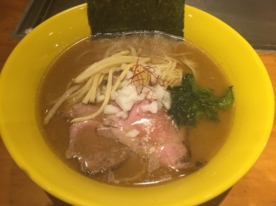 「塩煮干らーめん（800円）」@らーめん 惠本将裕の写真