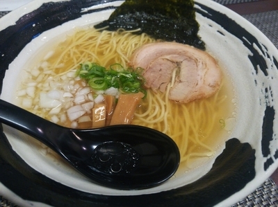 「白醤油ラーメン」@麺や 匠海の写真