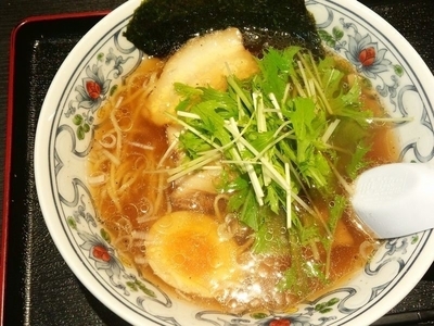 「煮干しラーメン」@にぼらや 酒場通り店の写真