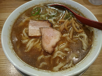 「喜多方ラーメン（煮干し）中盛」@麺や 七彩 八丁堀店の写真
