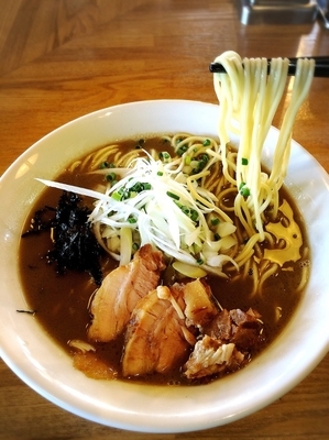 「濃厚煮干しそば¥750」@中村屋総本山の写真