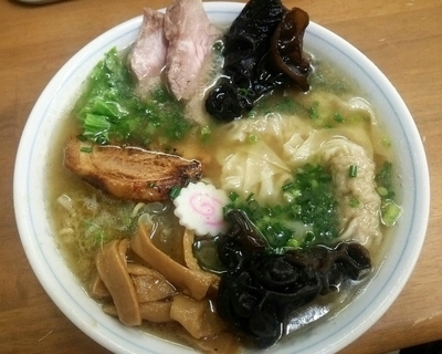 「【長月の一杯】豚スープのワンタン麺 S （150902）」@MENYA 食い味の道有楽の写真