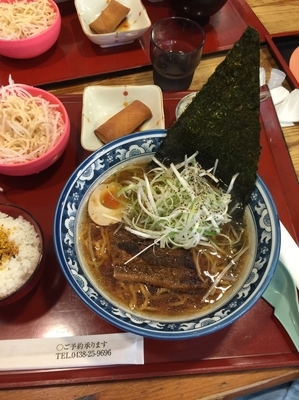 「極上ラーメンセット（850円）」@ラーメン美華房の写真