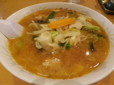 「みそタンメン・極太手打風麺」@牛乳屋食堂の写真