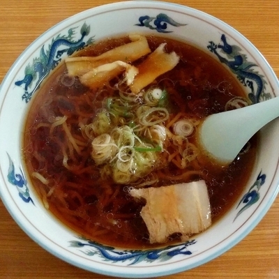 「醤油ラーメン」@食事処 栄の写真