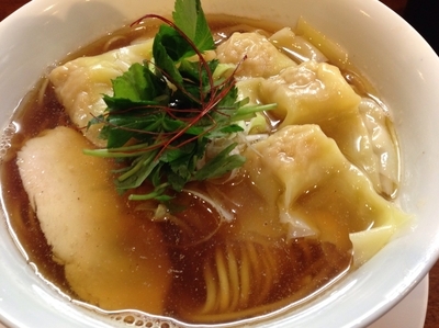 「わんたん煮干醤油」@麺や維新の写真