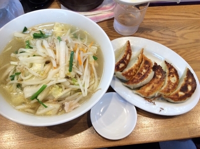 「タンメン650円、餃子500円」@新雅の写真